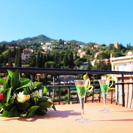 Hotel Alla Fontanella Alassio Eksteriør billede
