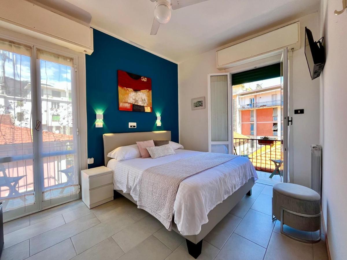 Hotel Alla Fontanella Alassio Eksteriør billede